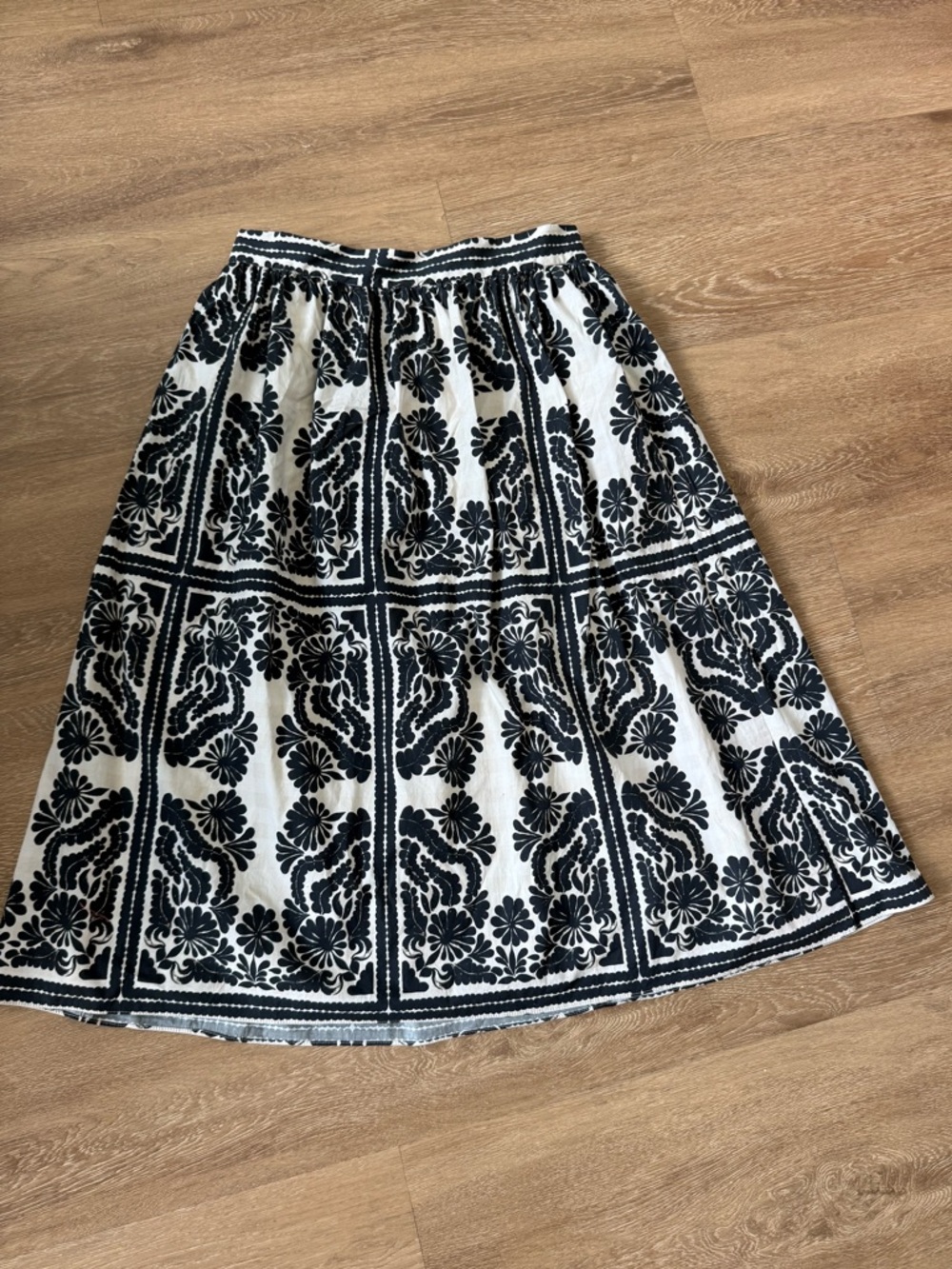 ANTONIO MELANI Black and White Midi Skirt